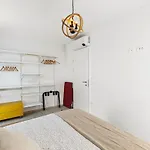 Renata *